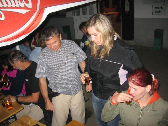Záchranáři, Vltava 2007 > obr (127)